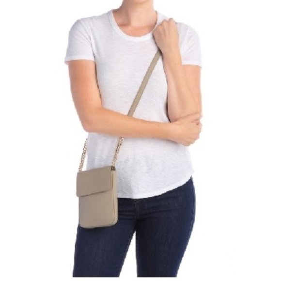 14th & Union Leather Phone Crossbody Bag - Picture 2 of 9